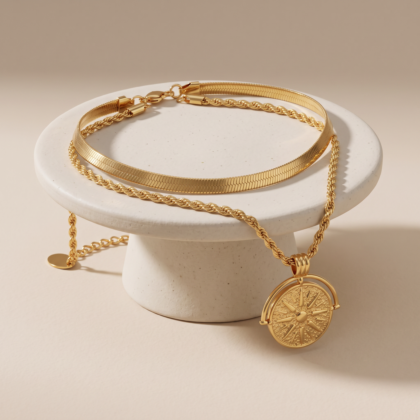 Asea Golden Glow Jewellery Set — angle