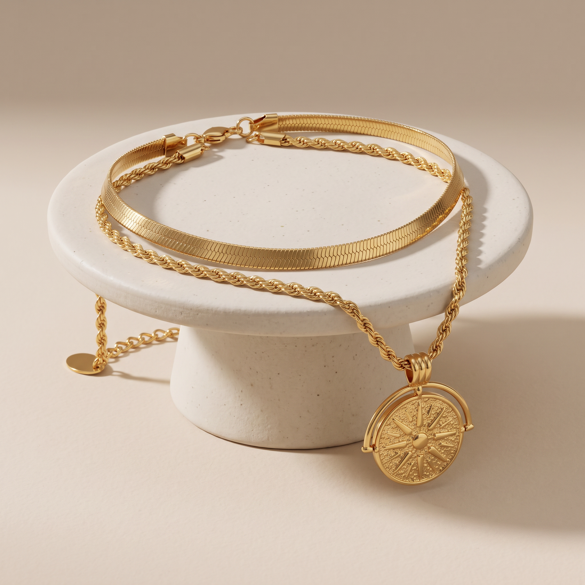 Asea Golden Glow Jewellery Set — angle