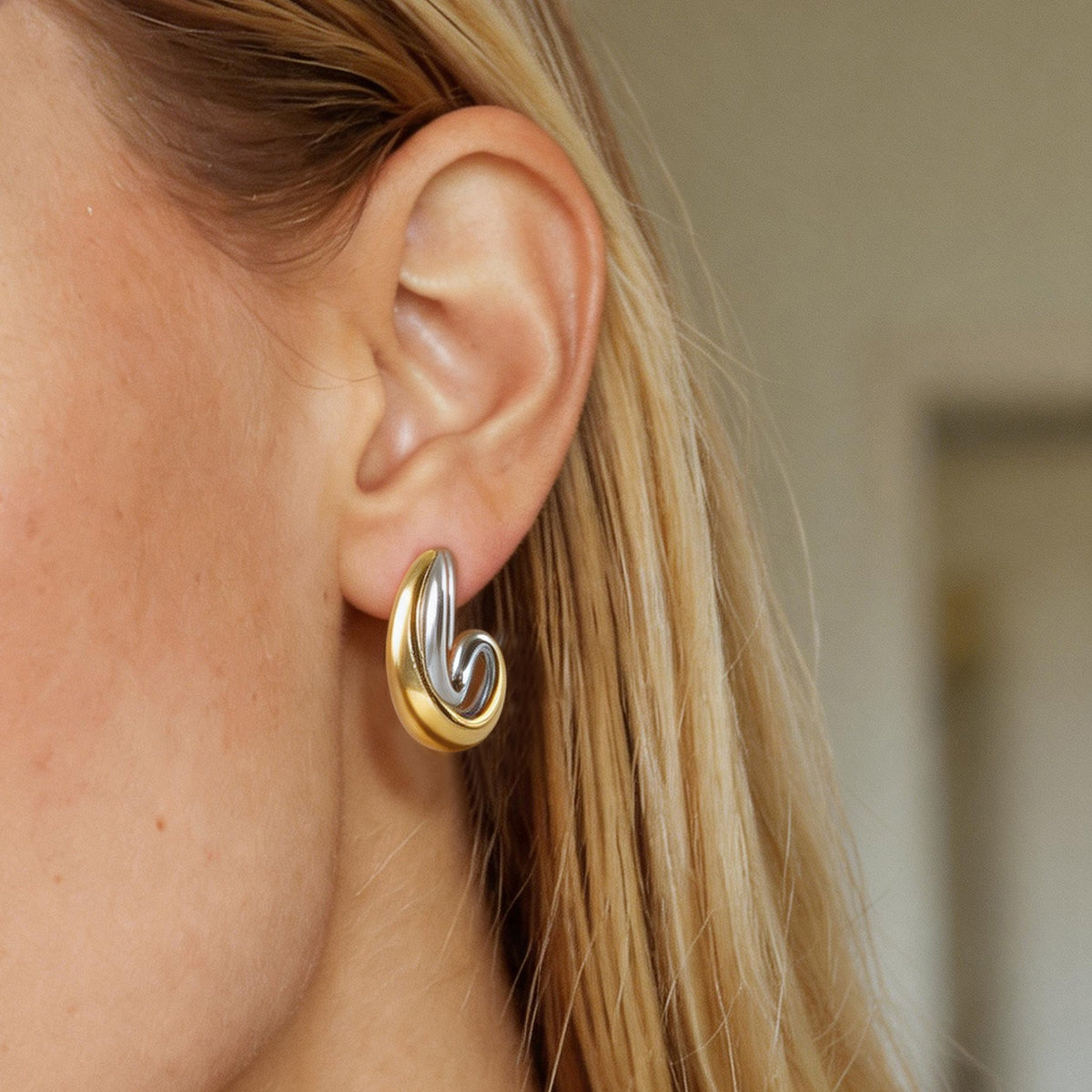 Marea Entwined Crescent Hoop Earrings