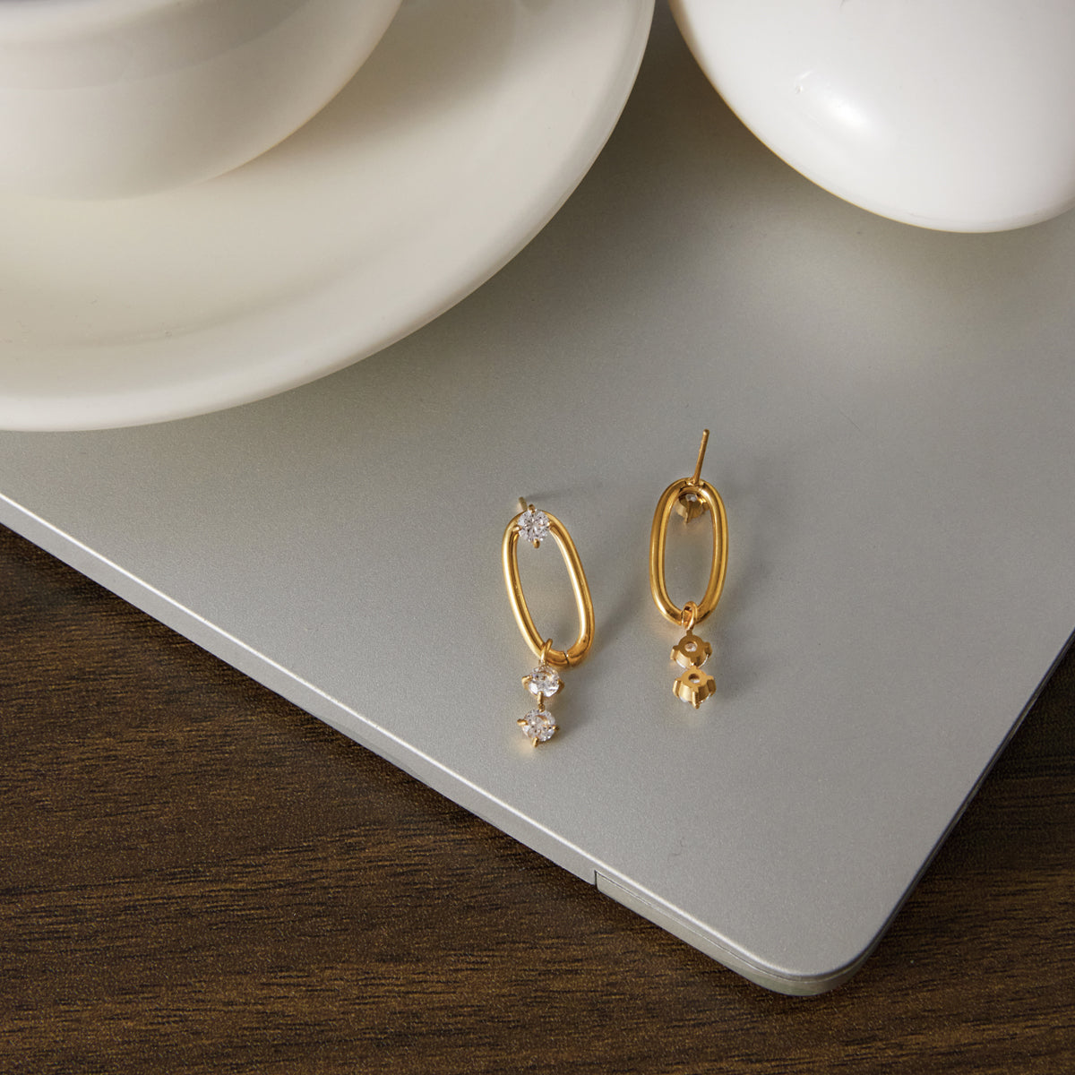 Marea Open Ellipse Dangle Earrings