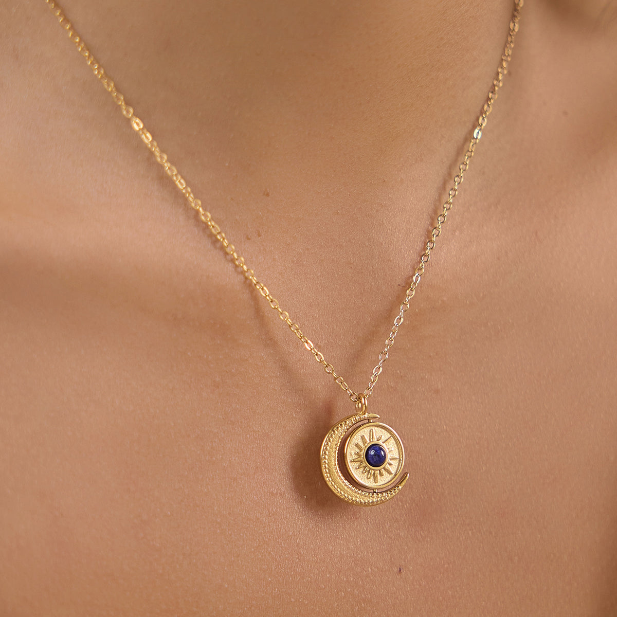 Alba Lapis Crescent Necklace