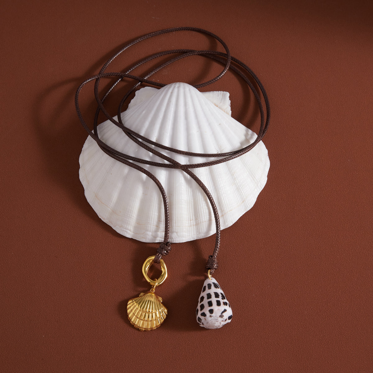 Marea Knotted Seashell Cluster Necklace