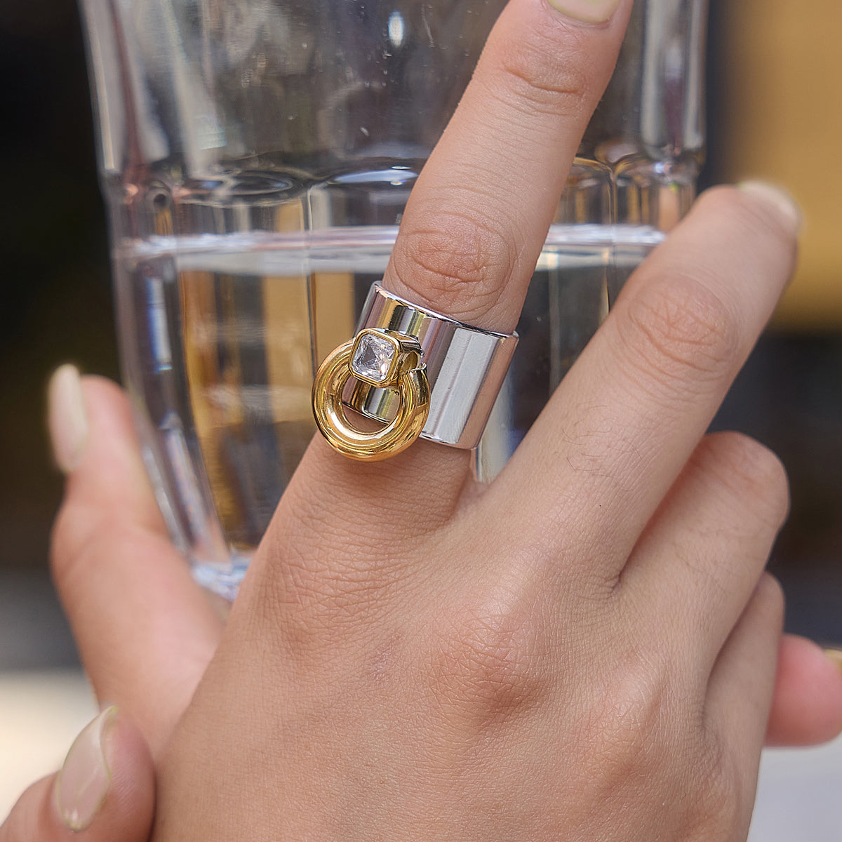 Marea Bold Two-Tone Loop Ring