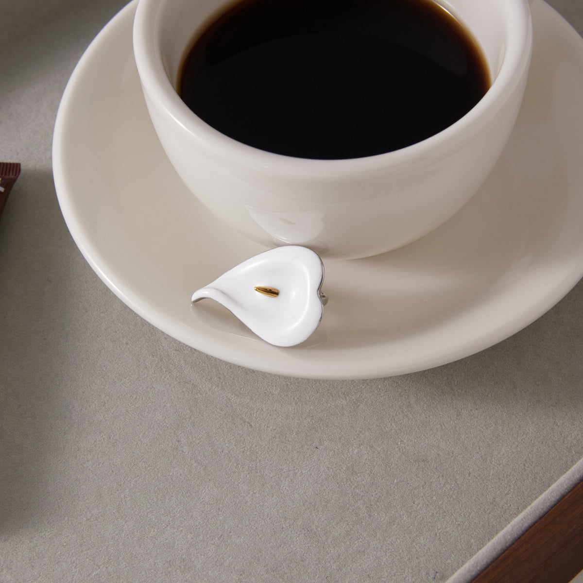 Marea White Enamel Bloom Ring