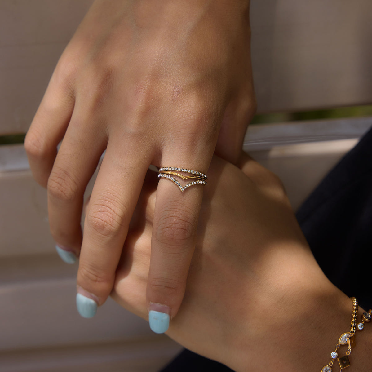 Calanque Twin Crest Crystal Ring