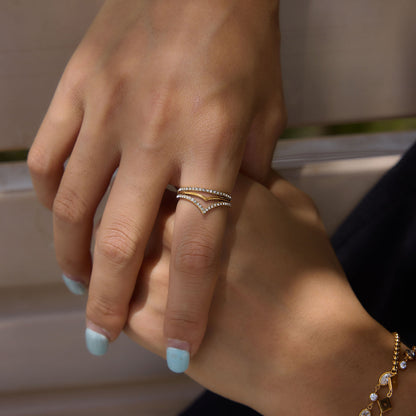 Calanque Twin Crest Crystal Ring