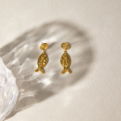 Marea Dimpled Minnow Dangle Earrings