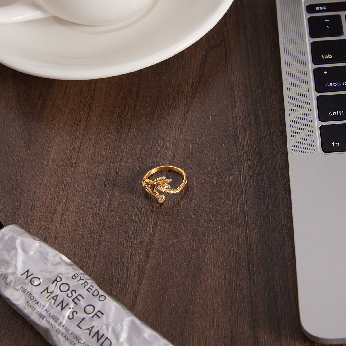 Caleta Frond Bezel Cuff Ring