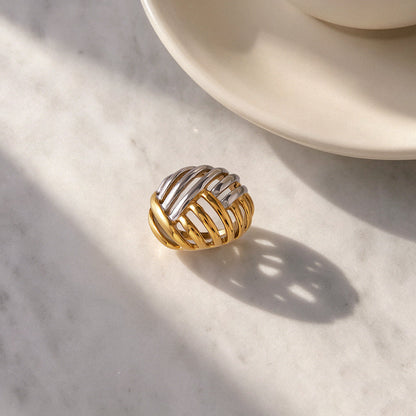 Meltemi Latticed Two-Tone Ring
