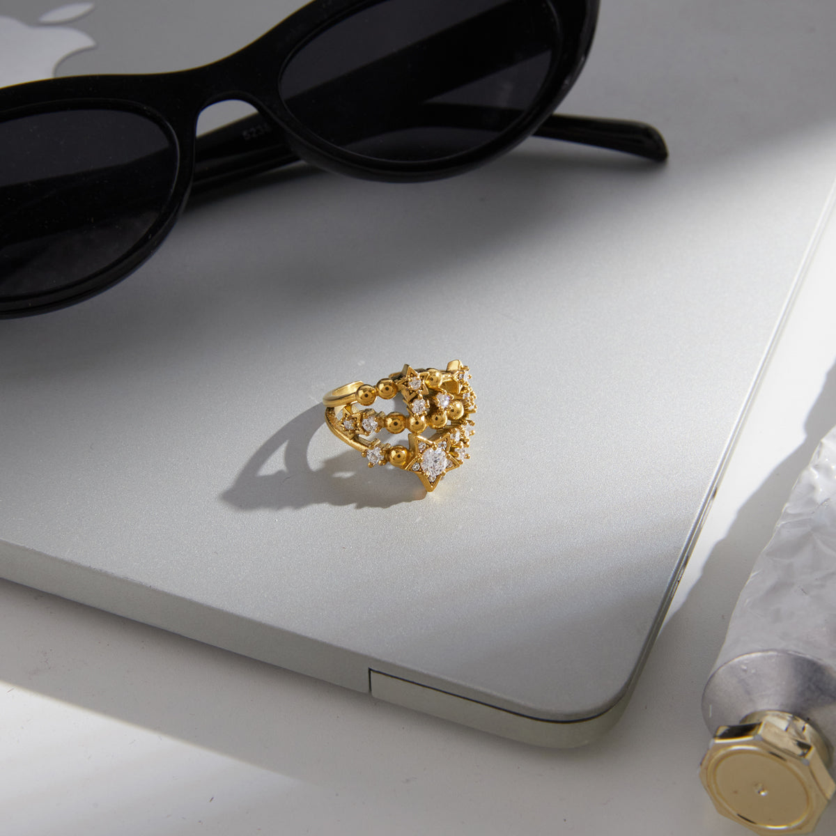 Tidelight Starburst Orb Ring