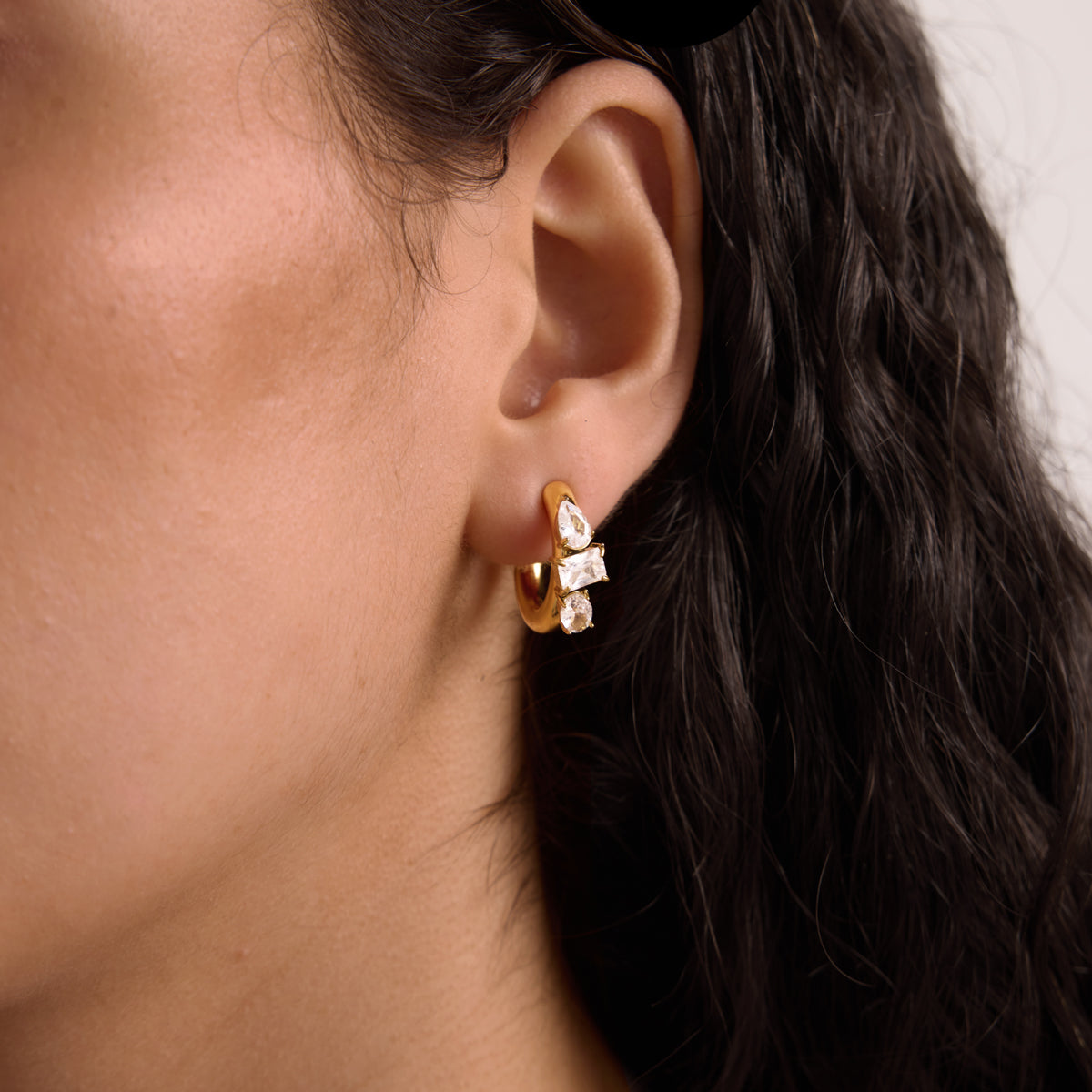 Calanque Faceted Crescent Hoop Earrings