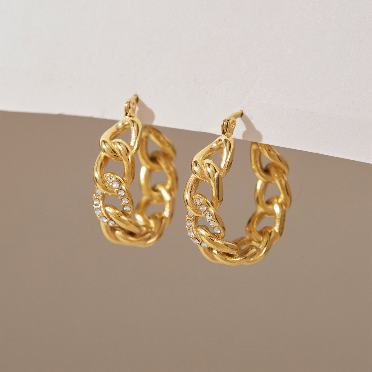 Calanque Paved Link Hoop Earrings