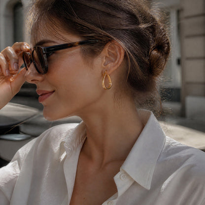 Calanque Ribbon Loop Earrings