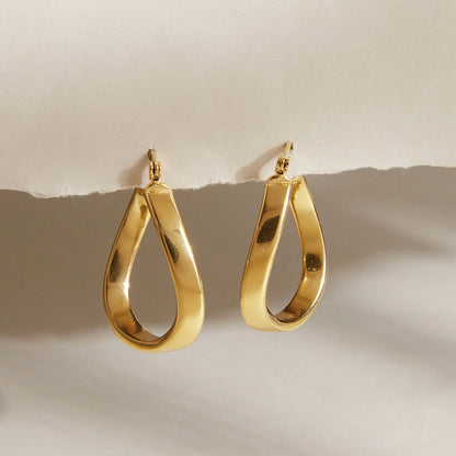 Calanque Ribbon Loop Earrings