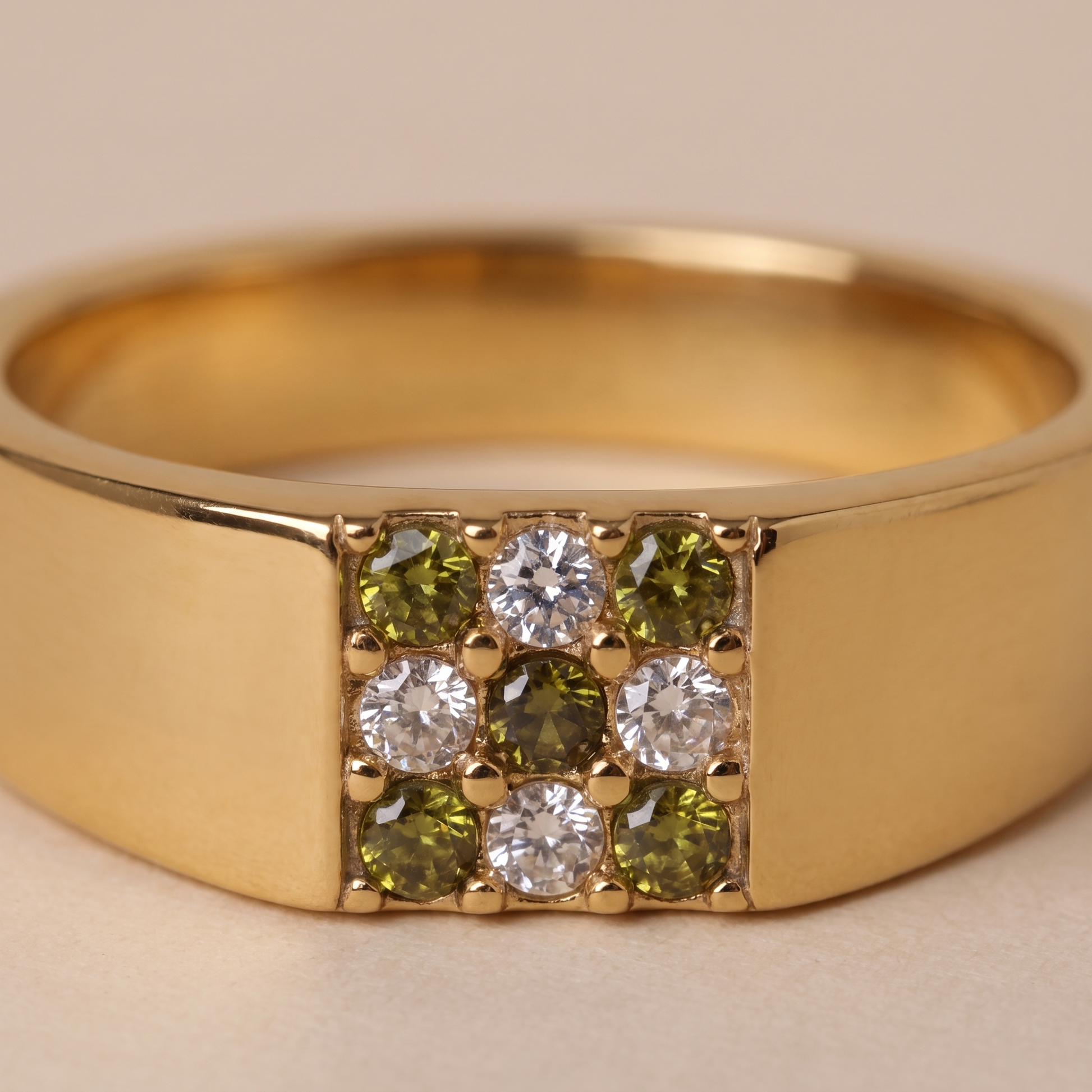 Asea Holbox Sparkle Ring — close-up detail