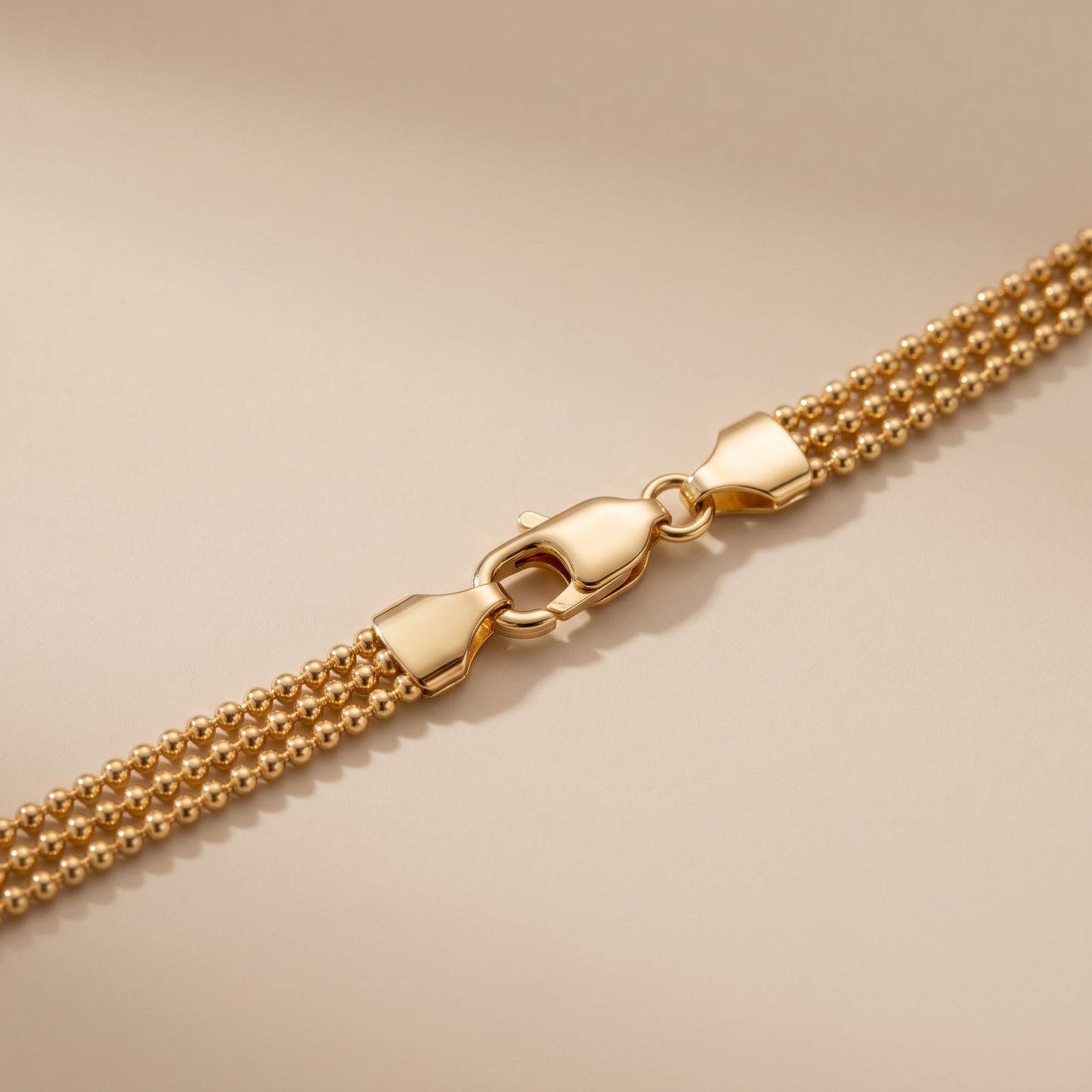 Asea Wren Chain Bracelet — close-up detail