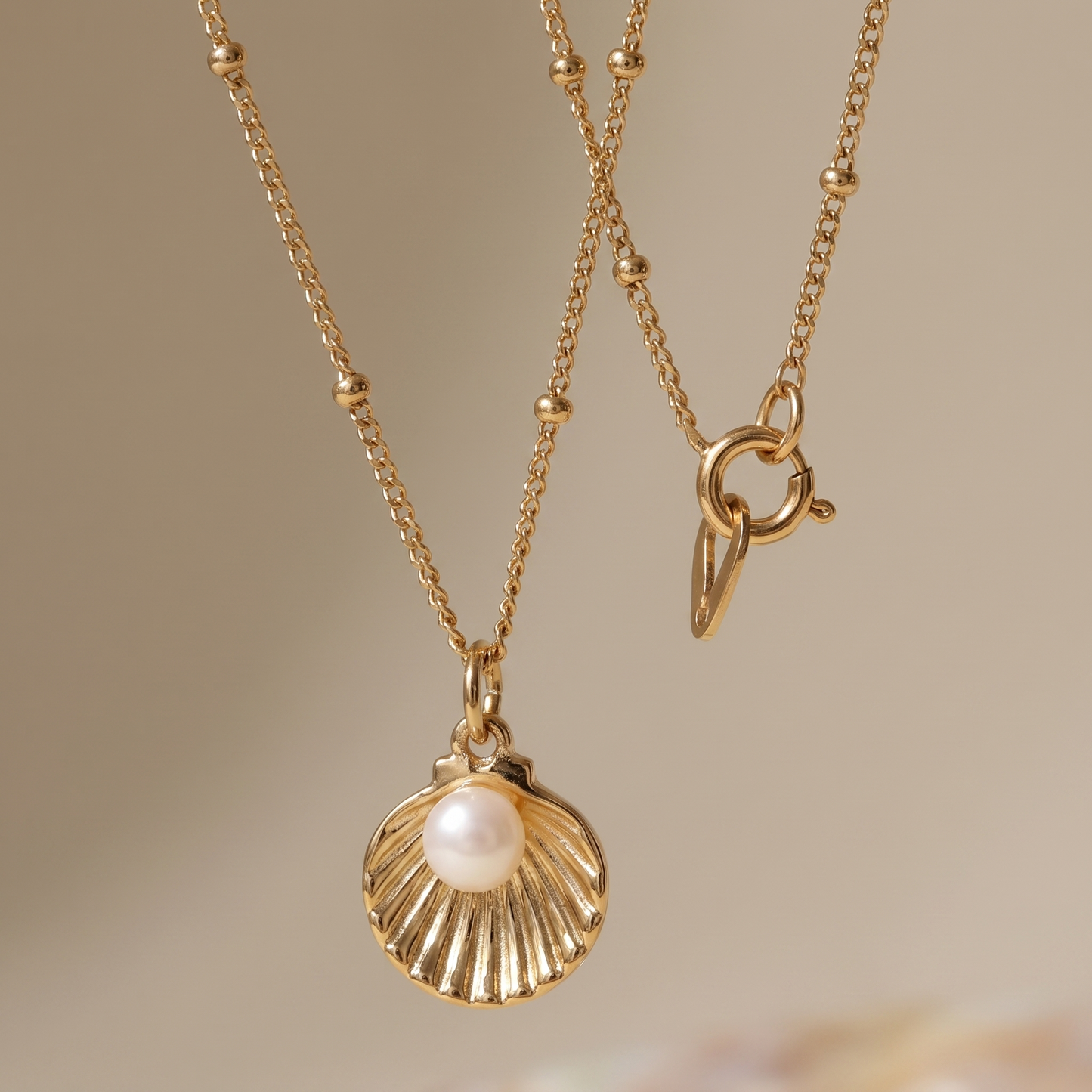 Asea Seashell Pearl Necklace — close-up detail