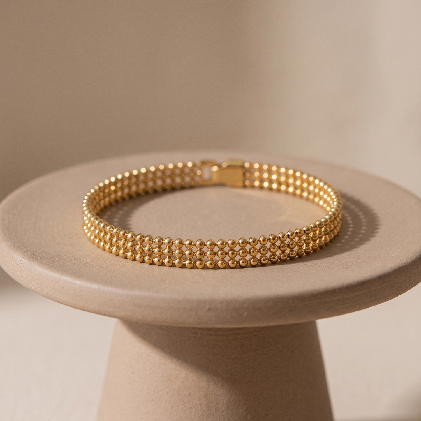 Asea Wren Chain Bracelet — angle