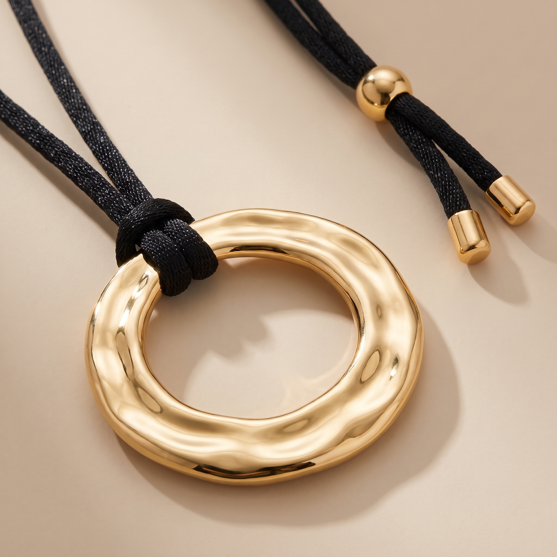 Asea Midas Statement Pendant — close-up detail