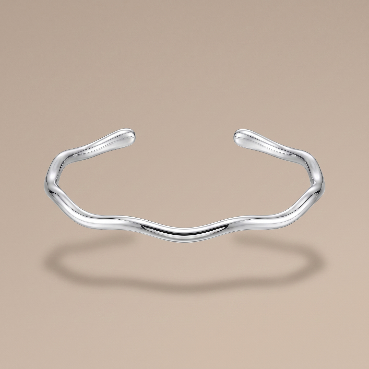 Asea Calla Wave Cuff — Silver Color