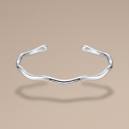Asea Calla Wave Cuff — Silver Color