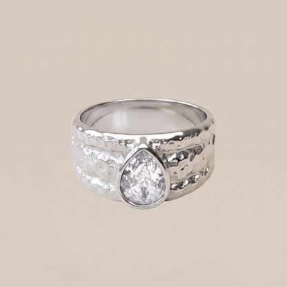 Asea Voyager Hammered Ring — Silver Color