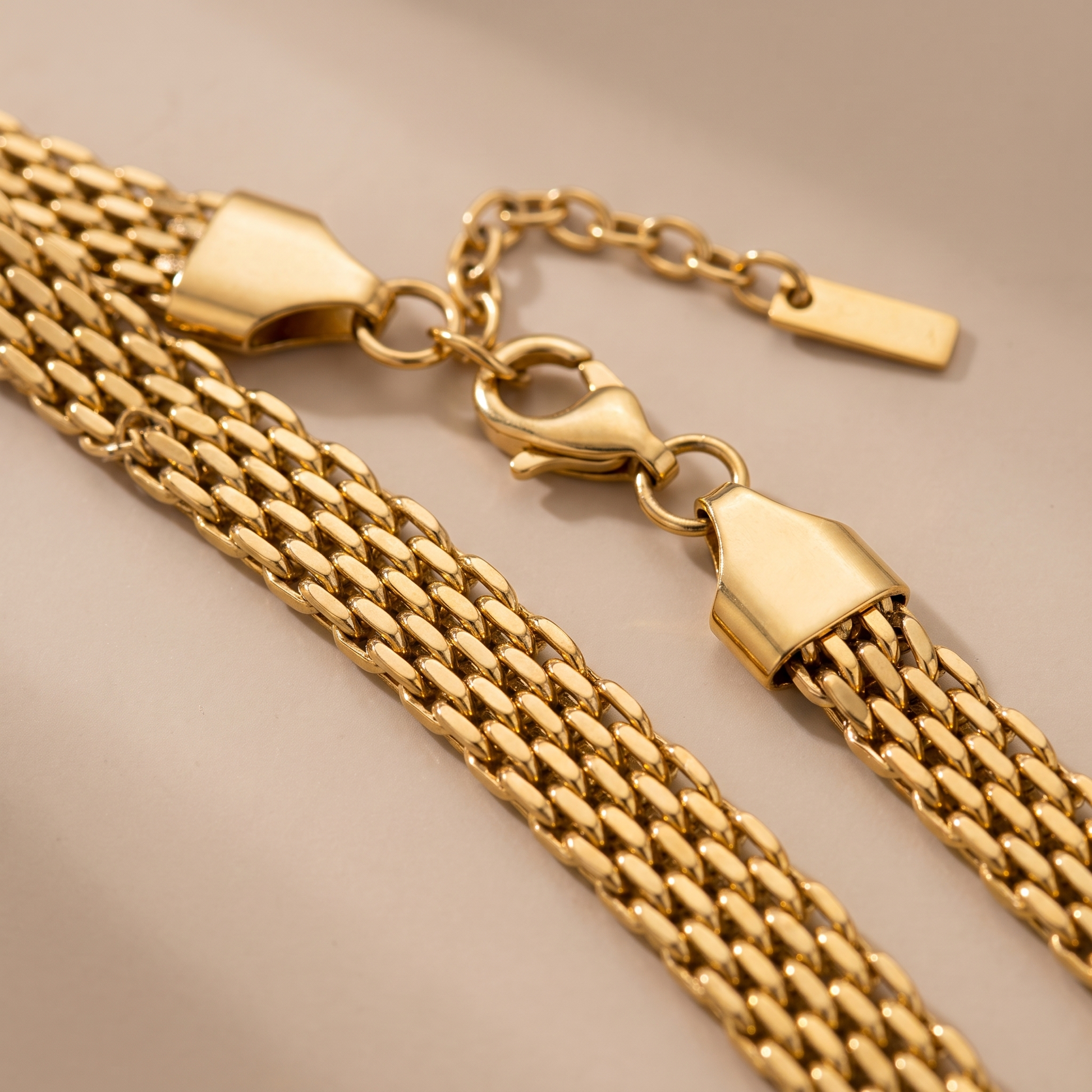 Asea Cadaques Woven Choker — close-up detail