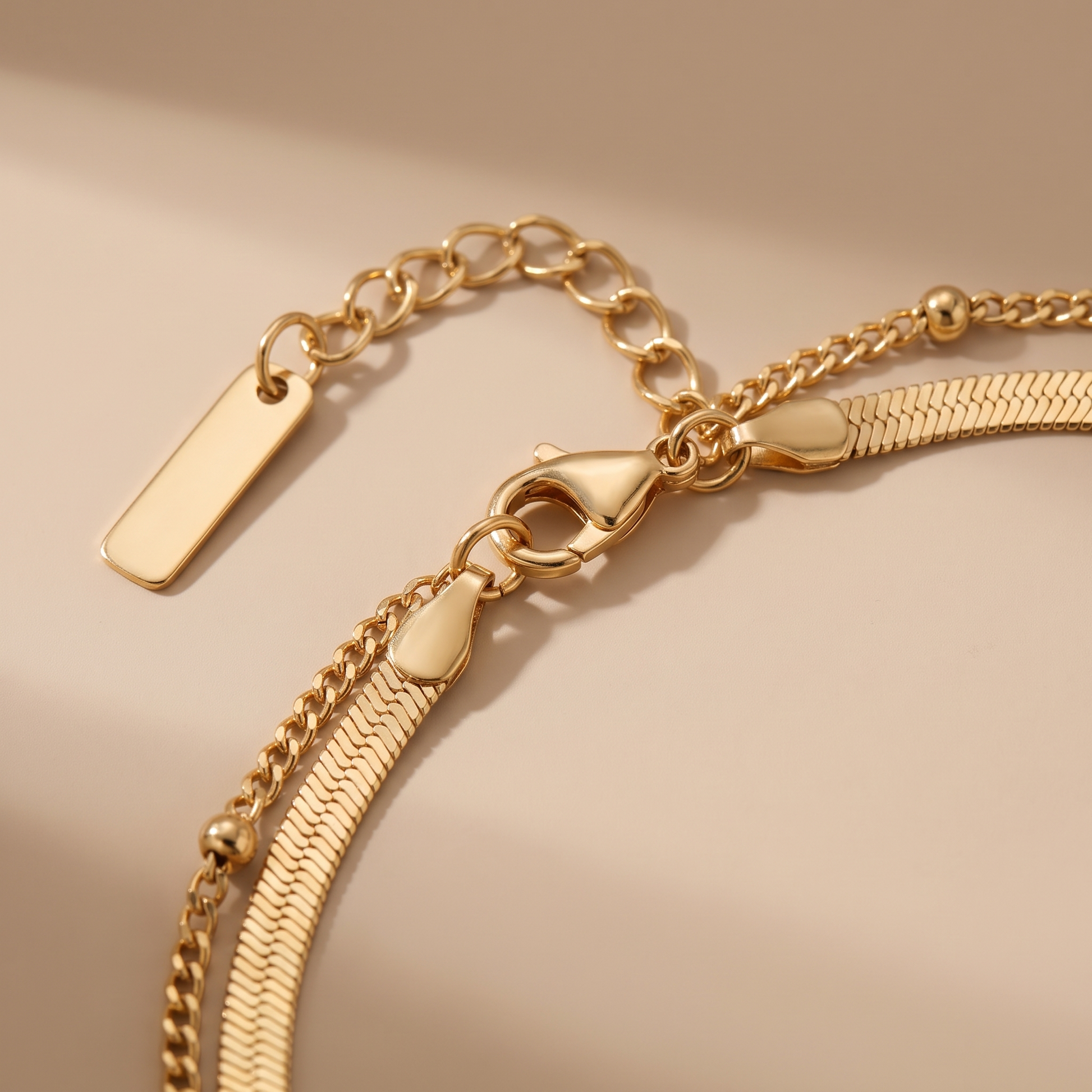 Asea Daily Layered Chain Bracelet — close-up detail