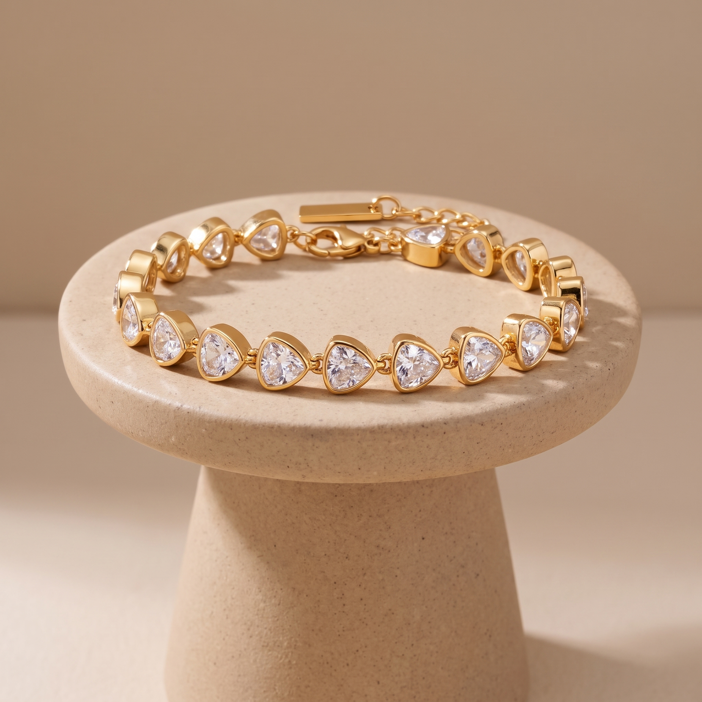 Asea Sun Spark Zircon Bracelet — angle