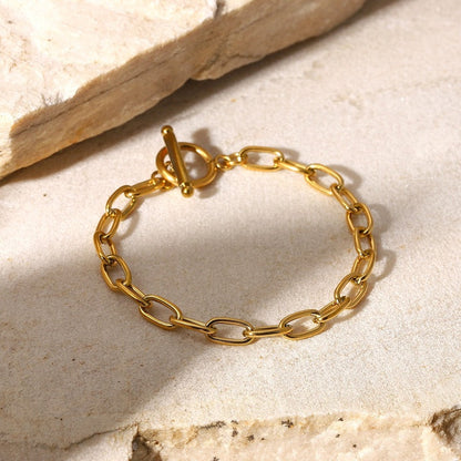 Cala Oval Toggle Chain Bracelet