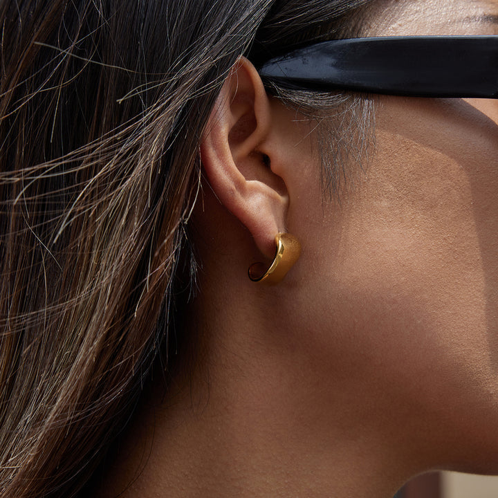 Marea Sculpted Tapered Hoop Earrings