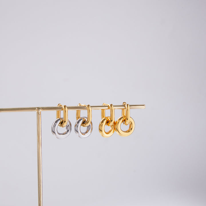 Marea Linked Circle Huggie Earrings