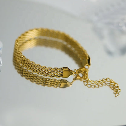 Sirocco Flat Milanese Band Bracelet
