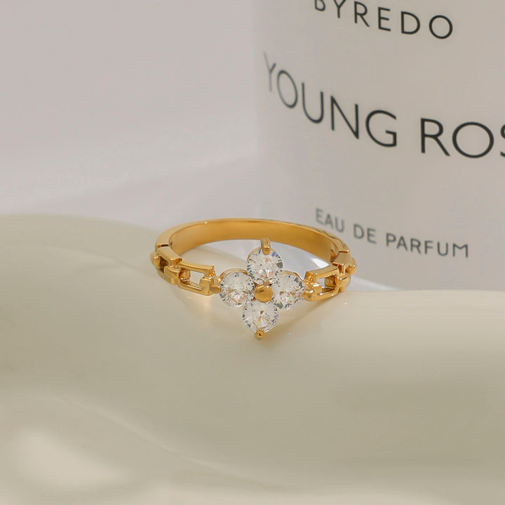 Cala Quatrefoil Link Ring