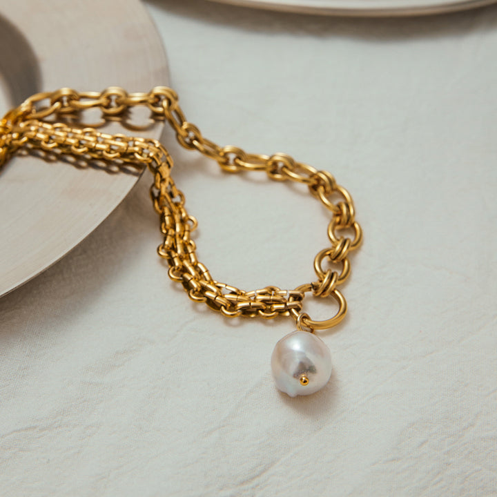 Marea Oval Link Pearl Necklace