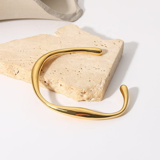 Ondine Sculpted Swell Bracelet