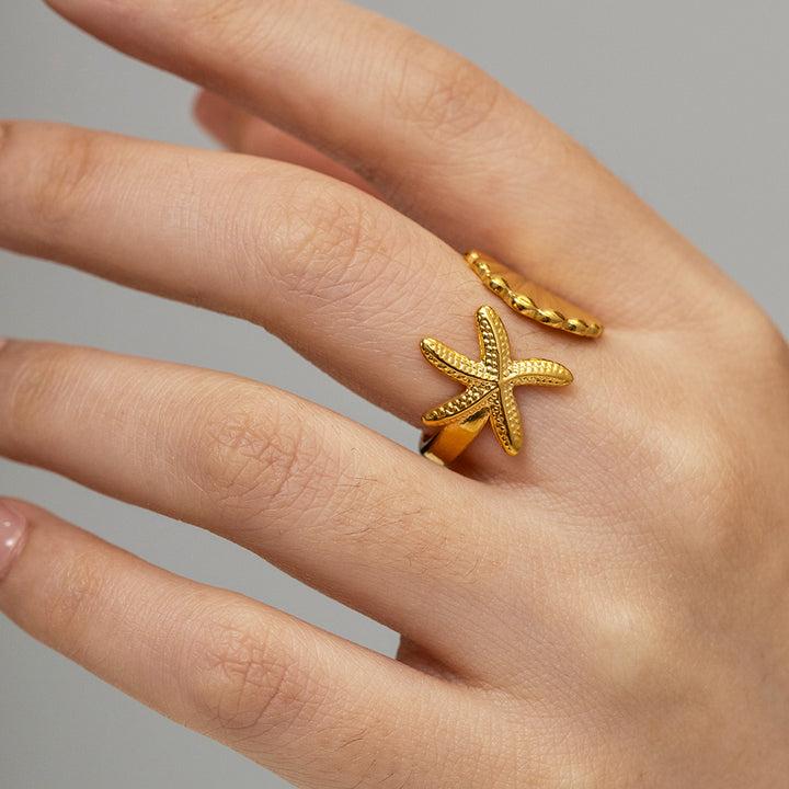 Tidepool Scallop and Sea Star Ring