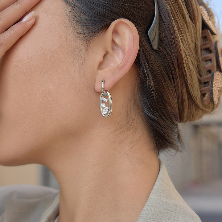Calanque Chained Oval Earrings