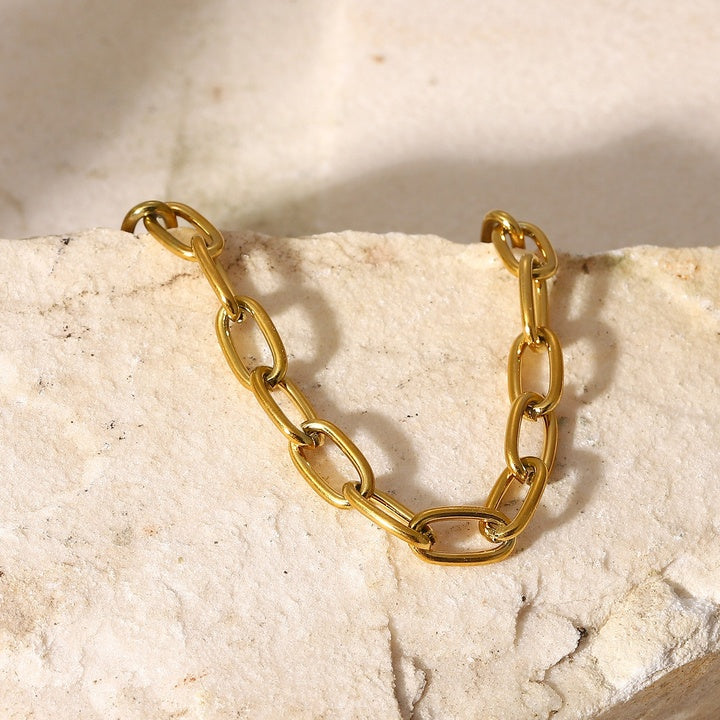 Cala Oval Toggle Chain Bracelet