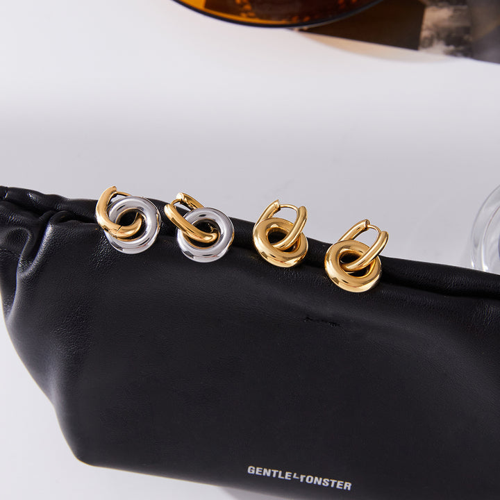 Marea Linked Circle Huggie Earrings