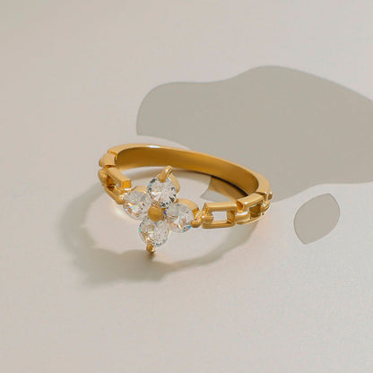 Cala Quatrefoil Link Ring