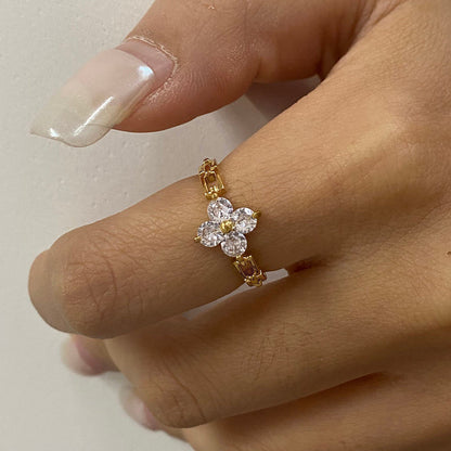 Cala Quatrefoil Link Ring