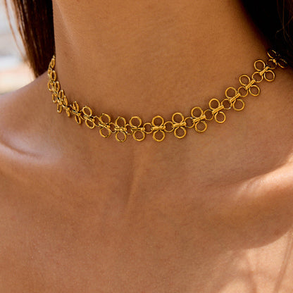 Salinas Petal Lace Necklace