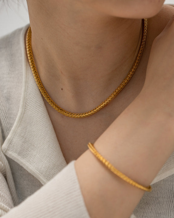 Marea Flat Plaited Chain Bracelet