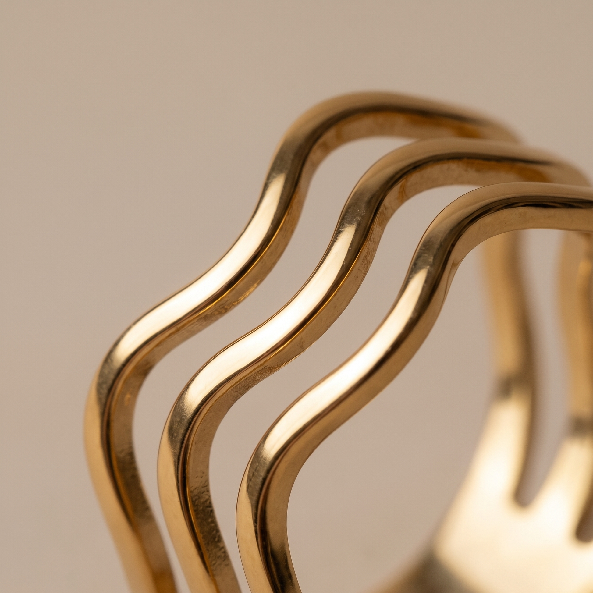 Asea Ocean Waves Ring — close-up detail