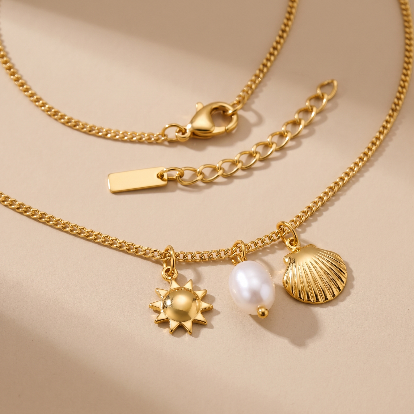 Asea Ocean Lover Trio Necklace — close-up detail