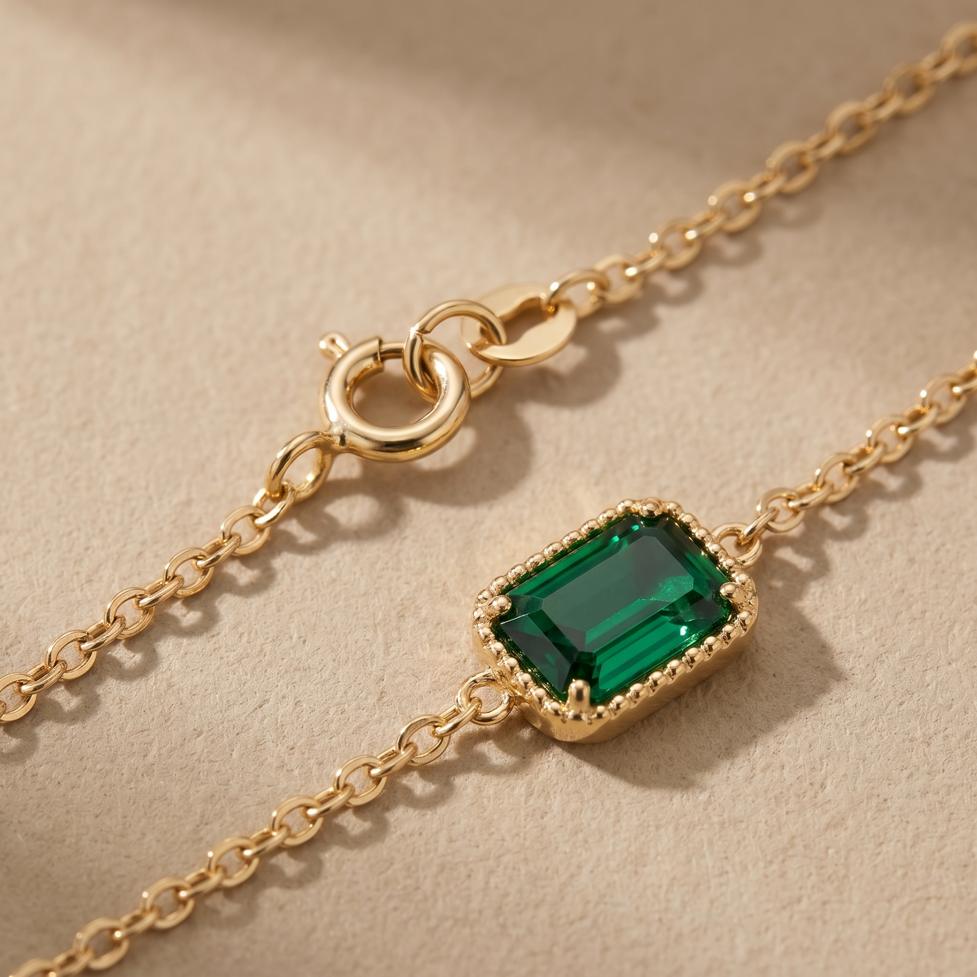 Asea Coron Green Stone Necklace — close-up detail