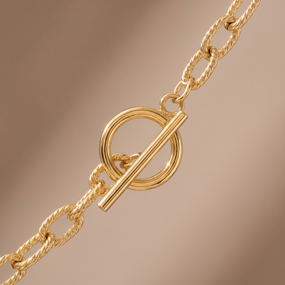 Asea Toggle Paperclip Choker — close-up detail