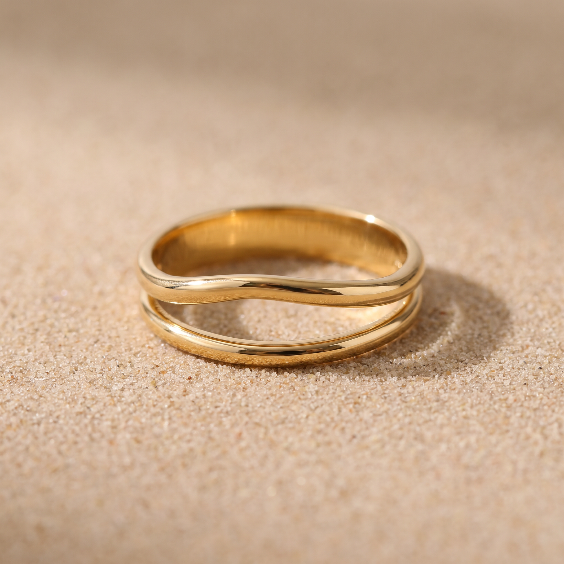 Asea Breeze Double Band Ring — close-up detail