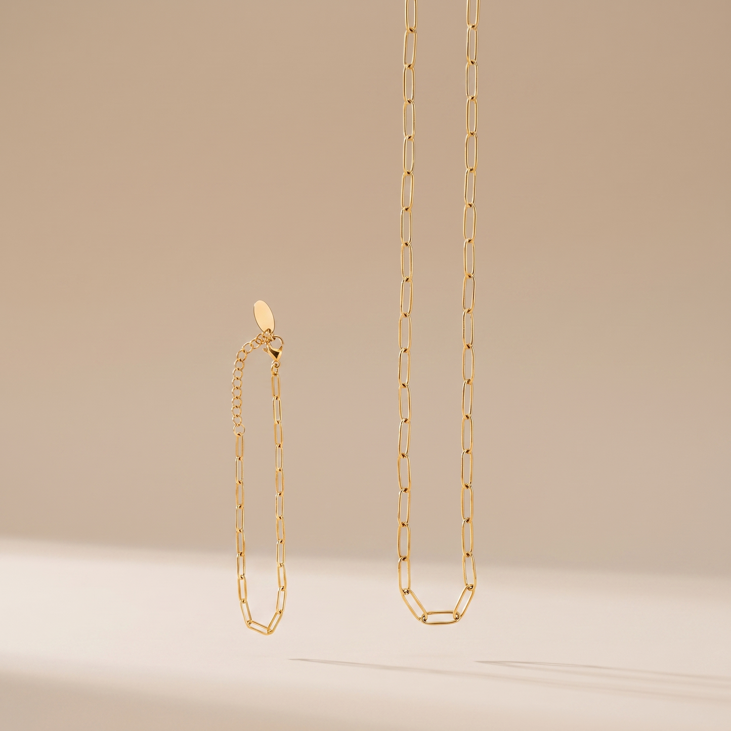 Asea Paperclip Necklace and Bracelet Set — front view